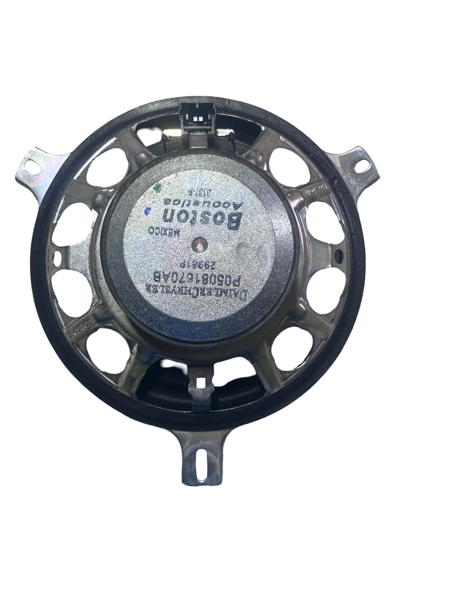Difuzor panou dreapta spate JEEP COMMANDER XK, XH 2005 - 2010 – foto 2