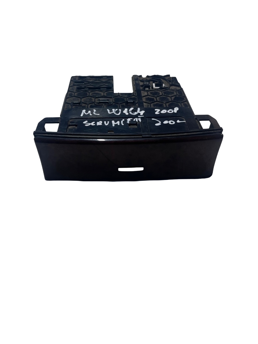 Scrumiera auto MERCEDES-BENZ M-CLASS II W164  2005 - 2012 A1648100030