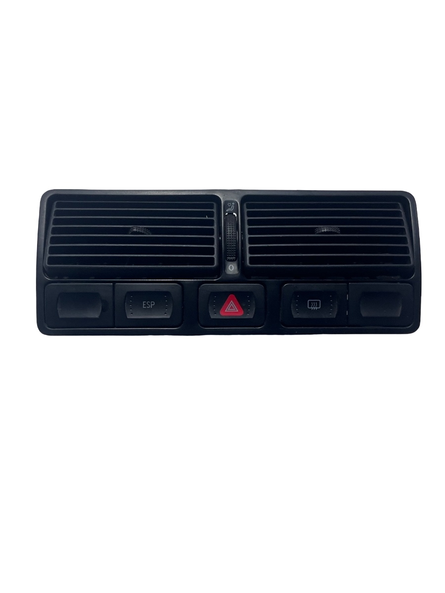 Grila de ventilatie bord centrala VOLKSWAGEN GOLF IV 1J1 1997 - 2007 1J0819734