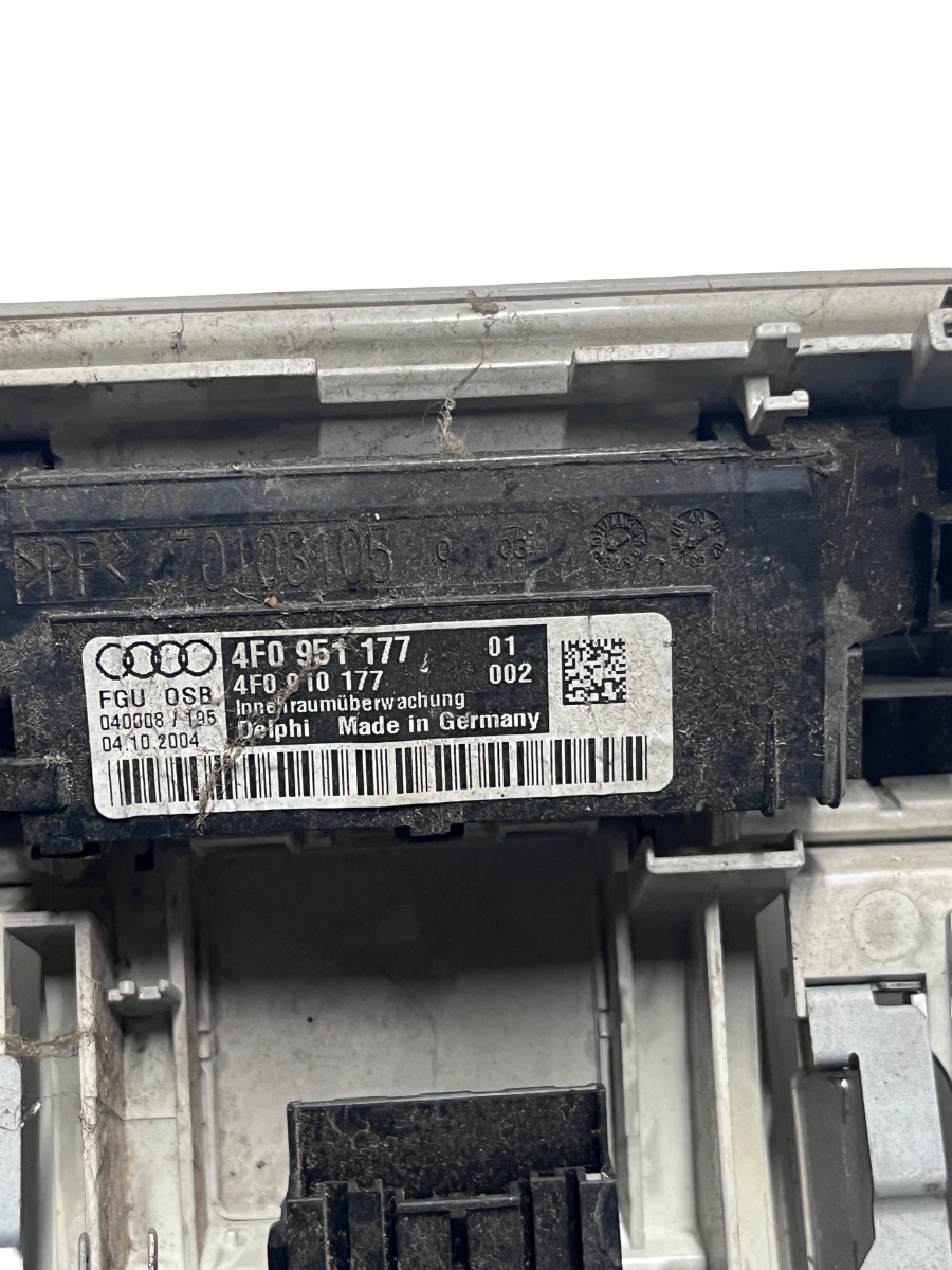 Plafoniera AUDI A6/S6 III Saloon 4F2, C6 2004 - 2011 4F0951177 – foto 3