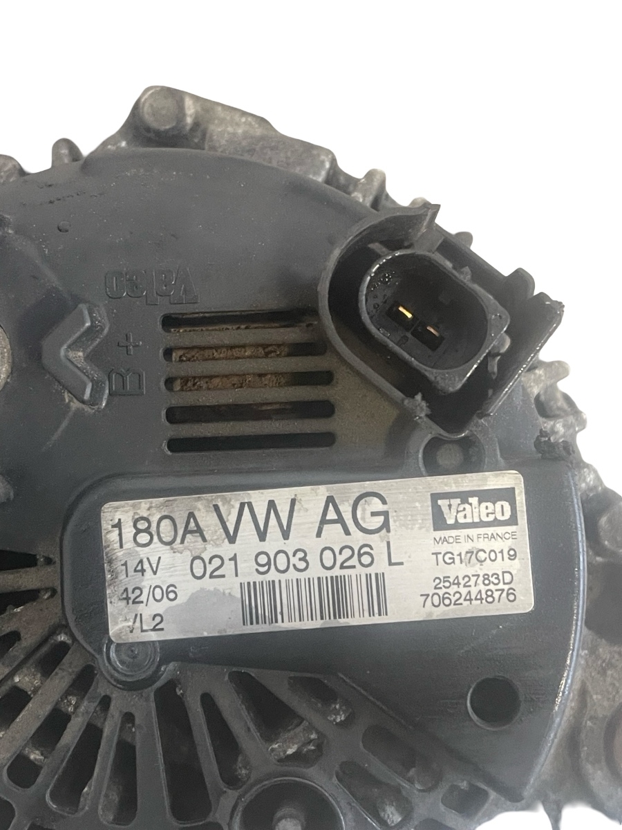 Alternator VOLKSWAGEN PASSAT 3C2 2005 - 2010 2.0 TDI 16V BKP 021903026L – foto 3