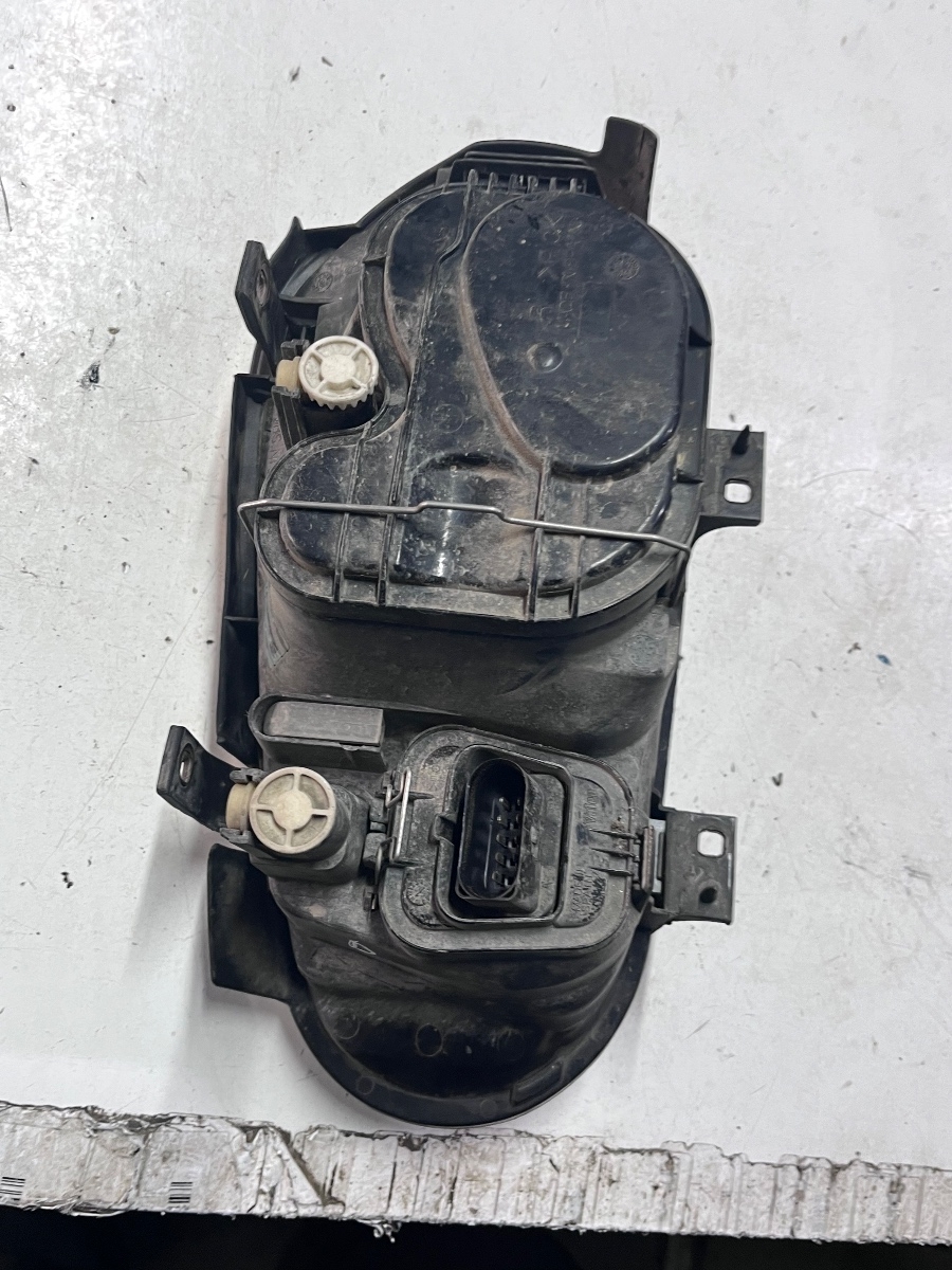 Far dreapta VOLKSWAGEN GOLF IV 1J1 1997 - 2007 1J1941016B – foto 5