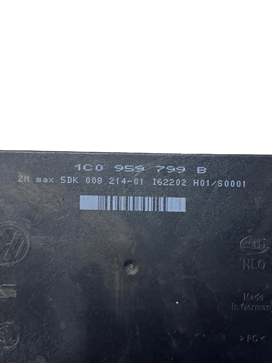 Modul de confort VOLKSWAGEN PASSAT Estate 3B5 1997 - 2001 1C0959799B – foto 3
