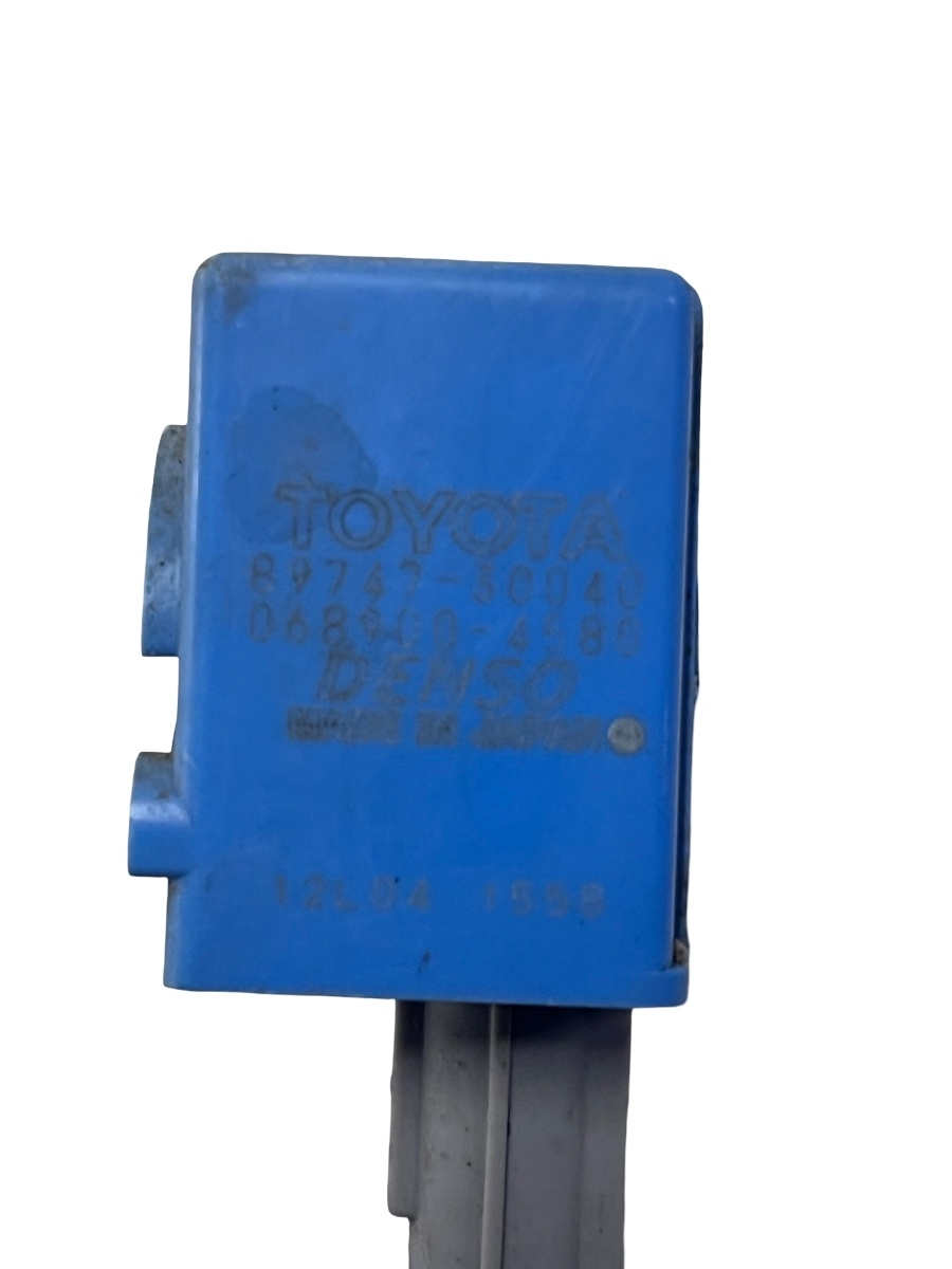 Alte relee TOYOTA PRIUS _W3_ 2008 - > 89747730040