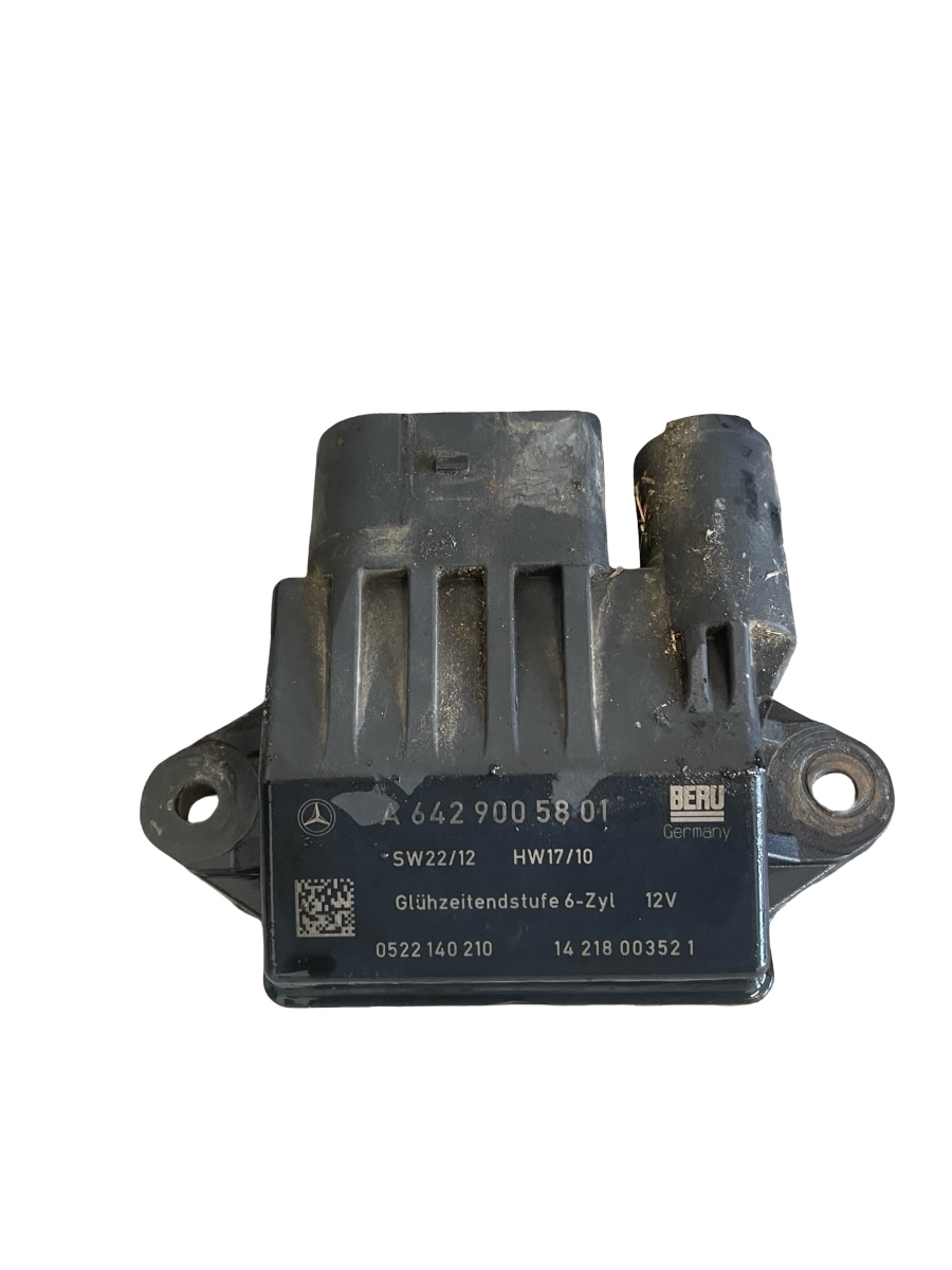 Releu preincalzire bujii incandescente JEEP COMMANDER XK, XH 2005 - 2010 3.0 CRD 4x4 642.980 A6429005801
