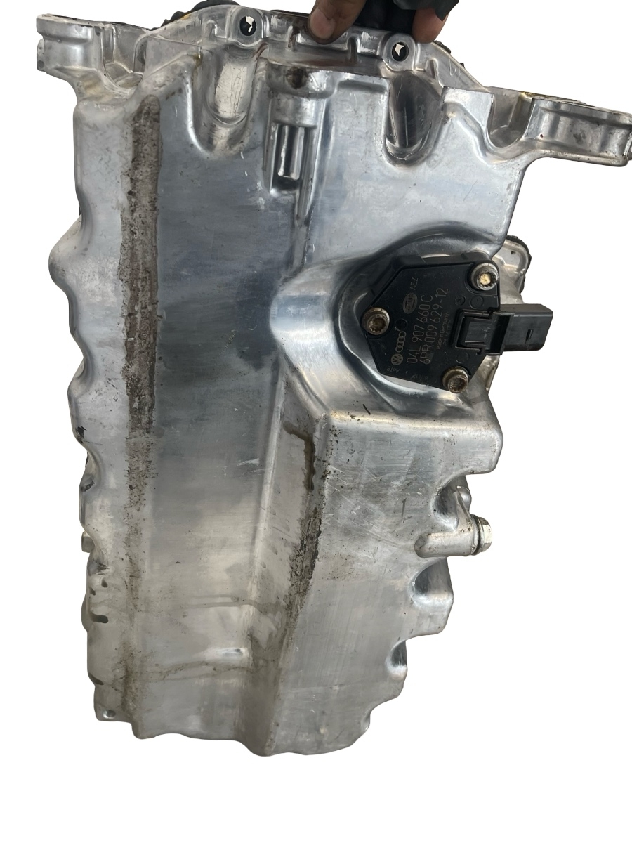 Baie de ulei AUDI A3 III 8V1, 8VK 2012 - > 2.0 TDI CRBC, CRLB, CRUA, DBGA, DEJA 04L907660C – foto 3