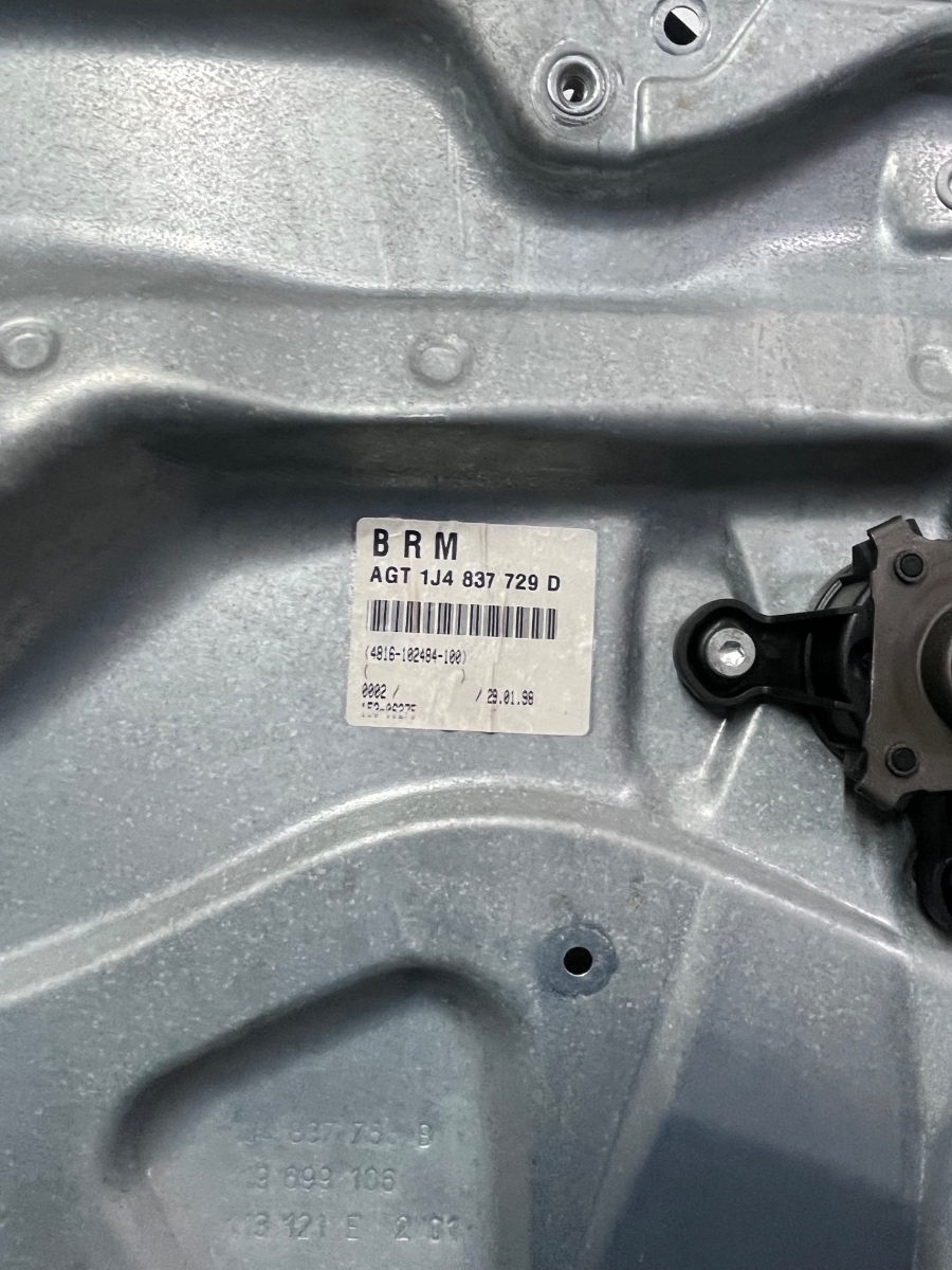 Macara Geam stanga fata VOLKSWAGEN GOLF IV 1J1 1997 - 2007 1J4837729D – foto 3