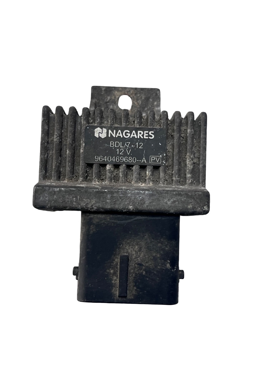 Releu preincalzire bujii incandescente DACIA LOGAN LS_ 2004 - > 9640469680