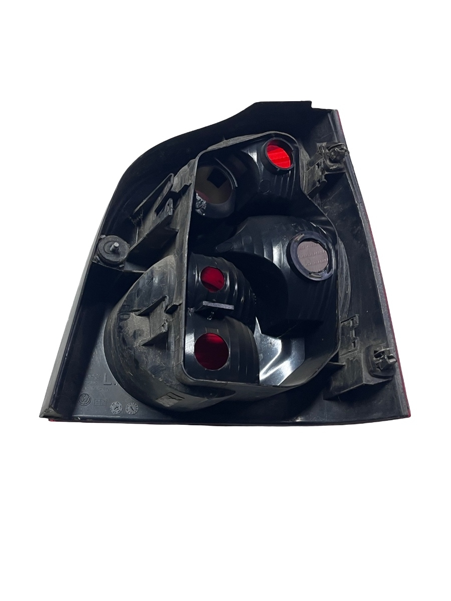 Lampa spate / Stop stanga spate VOLKSWAGEN POLO 9N_ 2003 62408 – foto 2