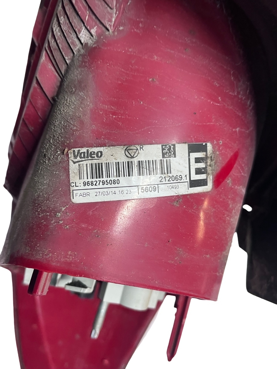 Lampa spate / Stop stanga spate PEUGEOT 206 Berlina  2D 2000 - > 9682795080 ( Sticla fisurata ) – foto 2