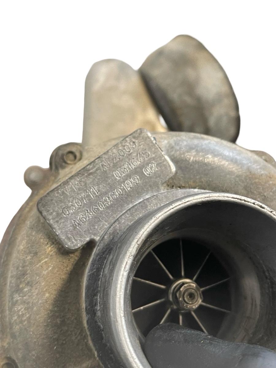 Turbina MERCEDES-BENZ VITO Bus W639 2003 - > 2.2 111 CDI OM 646.982 A6460960199 – foto 2