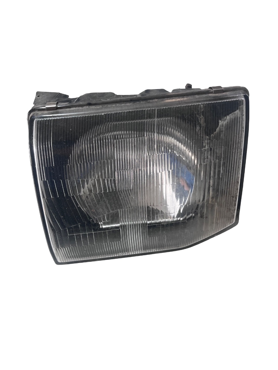 Far dreapta fata MITSUBISHI PAJERO II Canvas Top V2_W, V4_W 1990 - 2000 11037746