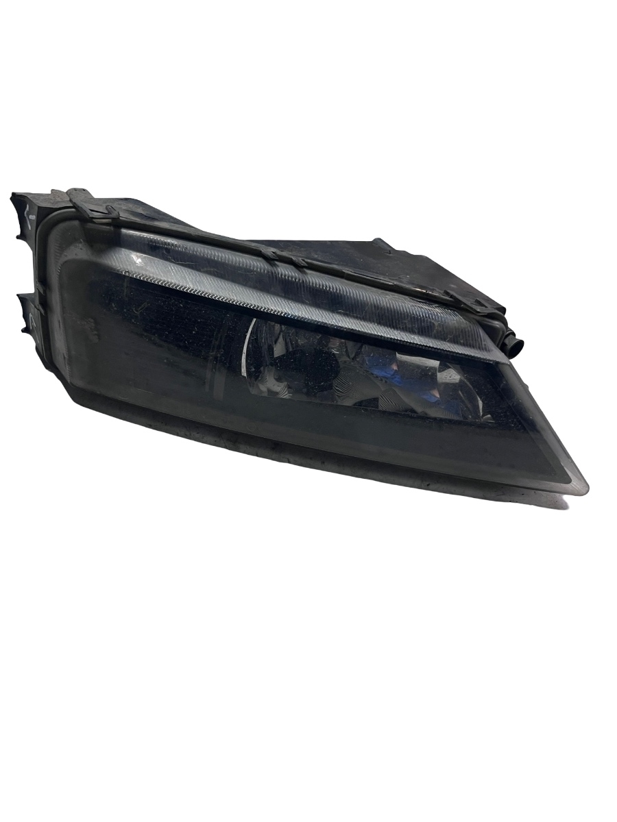 Proiector ceata stanga fata VOLKSWAGEN Tiguan II Facelift R LINE [ 2020 - 2024 ] 5NA941599B ( Prinderi rupte )