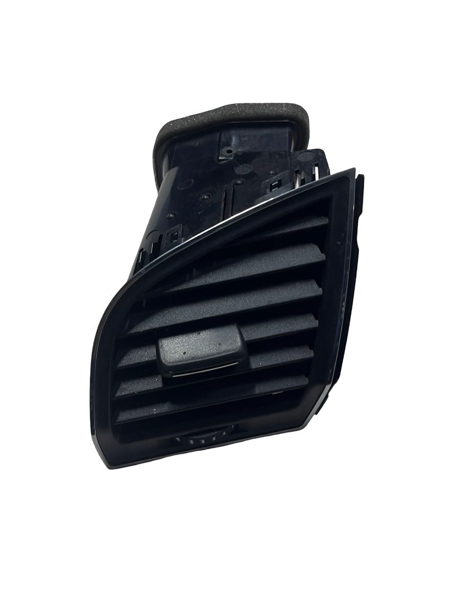Grila de ventilatie bord stanga fata SKODA FABIA III Estate NJ5 2014 - > W22602