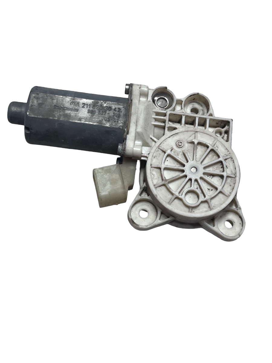 Motoras geam dreapta fata MERCEDES-BENZ E-CLASS W211 2002 - 2009 2118203042