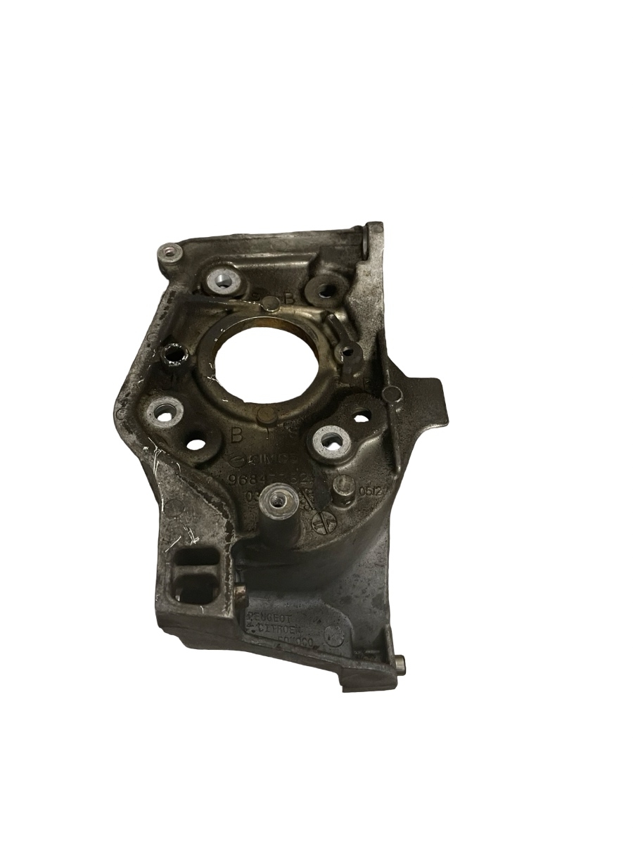 Suport pompa inalta presiune PEUGEOT 308 4A_, 4C_ 2007 - > 1.6 HDi 9HR (DV6C) 9684778280