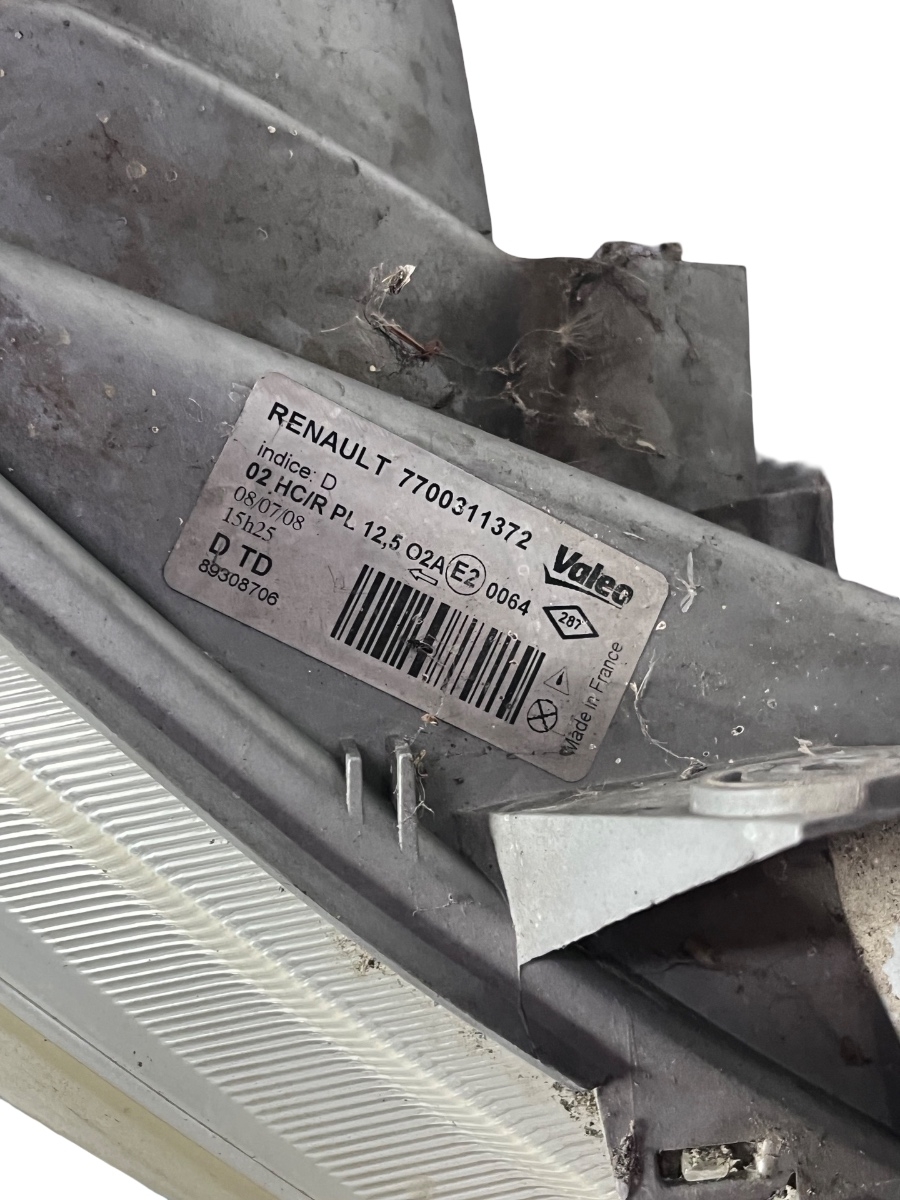 Far dreapta fata RENAULT TRAFIC II Box FL 2001 - > 7700311372 – foto 3