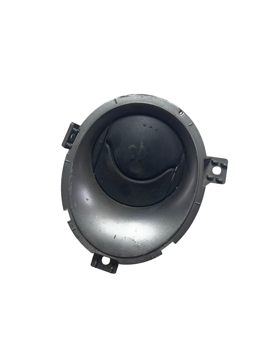 Grila de ventilatie bord stanga fata NISSAN JUKE F15 2010 - > 687P400A26