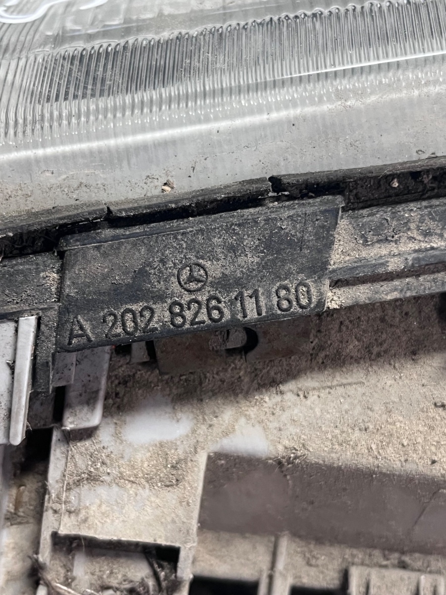 Far stanga fata MERCEDES-BENZ C-CLASS W202 1993 - 2000 A2028261180 – foto 3