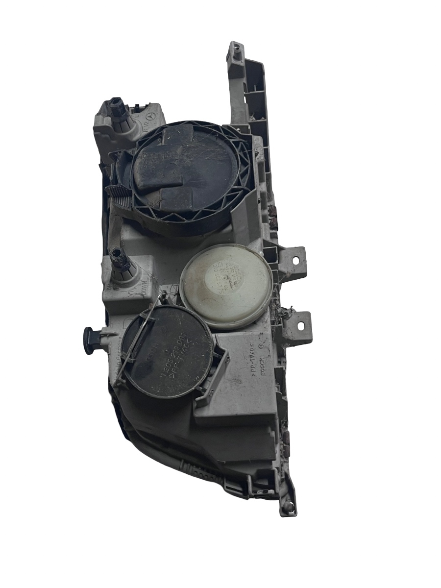 Far dreapta fata MERCEDES-BENZ C-CLASS W202 1993 - 2000 A2028261280 – foto 2