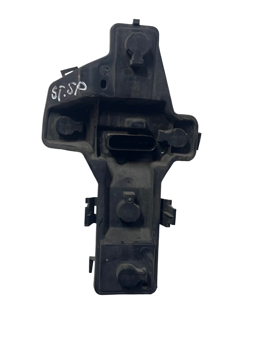 Soclu stop stanga spate VOLKSWAGEN TOURAN Facelift 1T1, 1T2 2003 - 2010 – foto 2