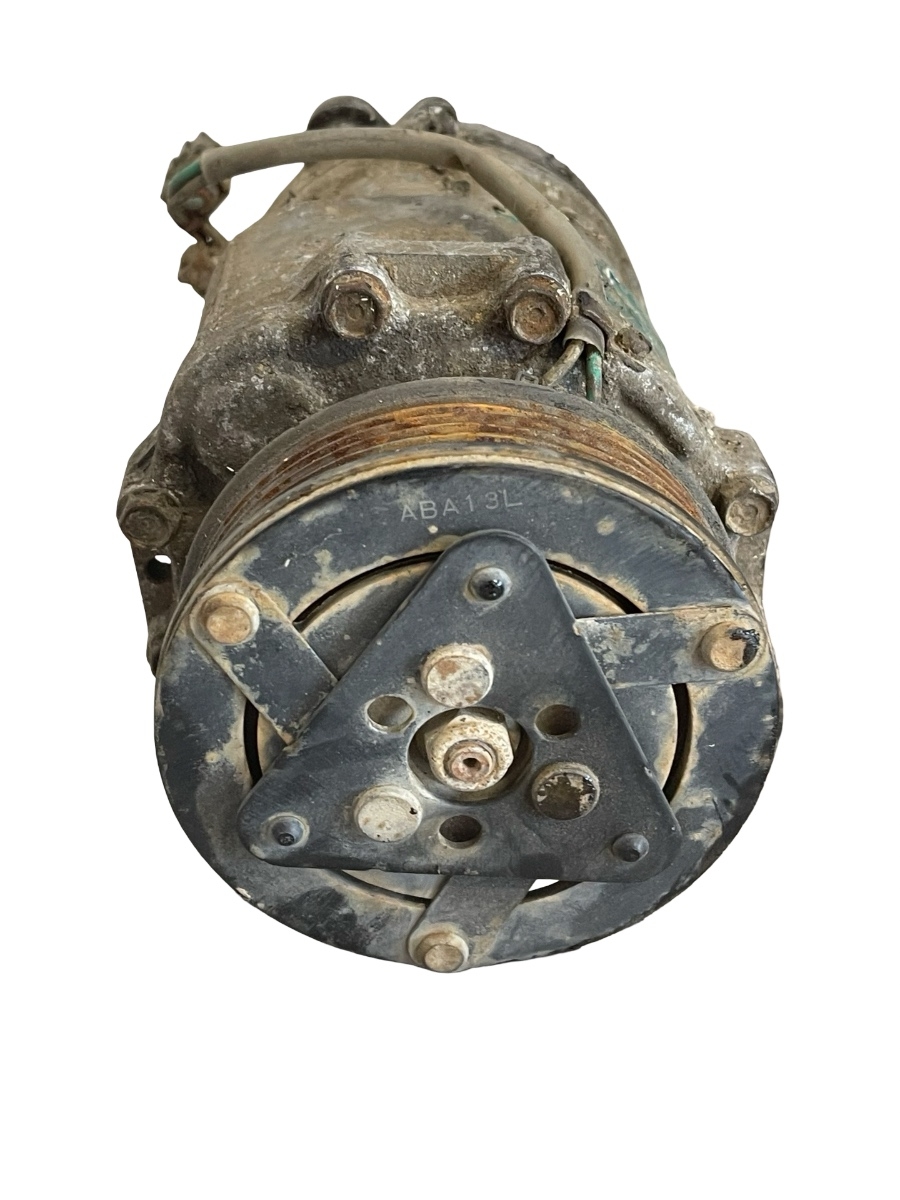Compresor  AC VOLKSWAGEN POLO 6N2 1999 - 2001 1.4 AUD VAG 6N0820803B