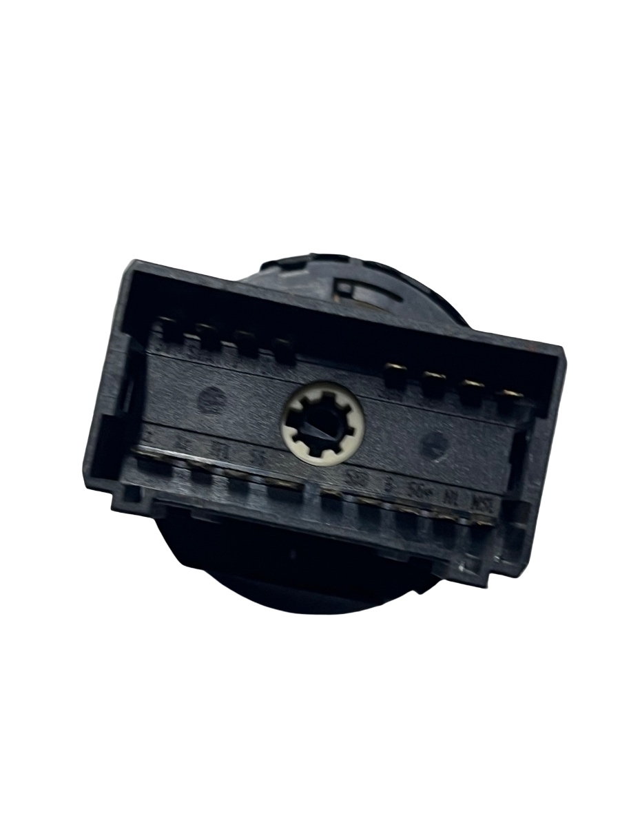 Bloc lumini VOLKSWAGEN GOLF IV 1J1 1997 - 2007 1C0941531 – foto 2