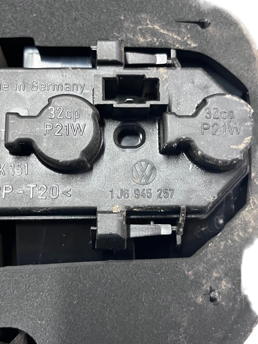 Lampa spate / Stop dreapta spate VOLKSWAGEN GOLF IV 1J1 1997 - 2007 1J6945257 – foto 3