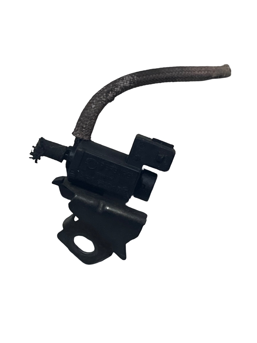 Supapa vacuum BMW X5 III F15, F85 2012 - 2018 7810831