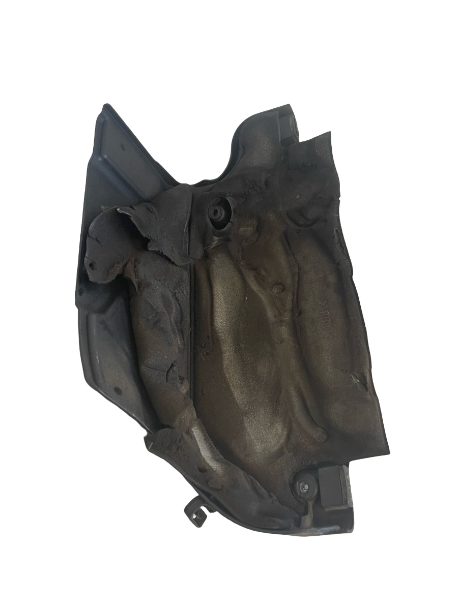Capac motor BMW 5 E60 2001 - 2010 2.0 520 d M47 D20 (204D4) – foto 2
