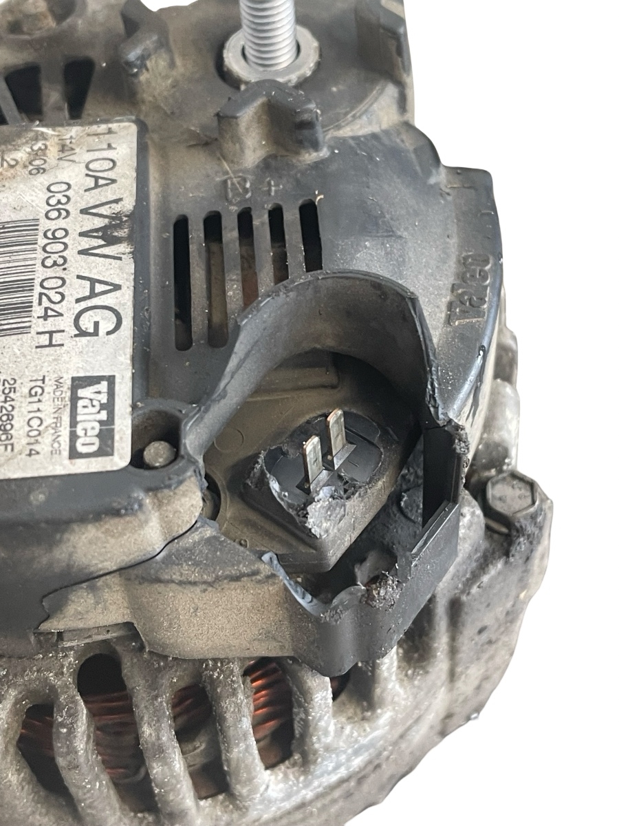 Alternator VOLKSWAGEN GOLF V 1K1 2003 - 2009 1.4 16V BUD 036903024H – foto 3