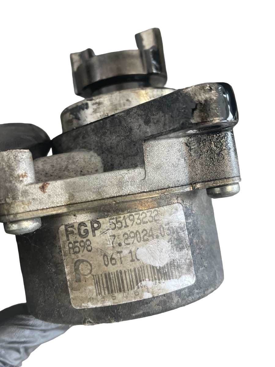 Pompa de vacuum OPEL MERIVA X03 2003 - 2010 1.3 CDTI Z 13 DTJ 55193232 – foto 2