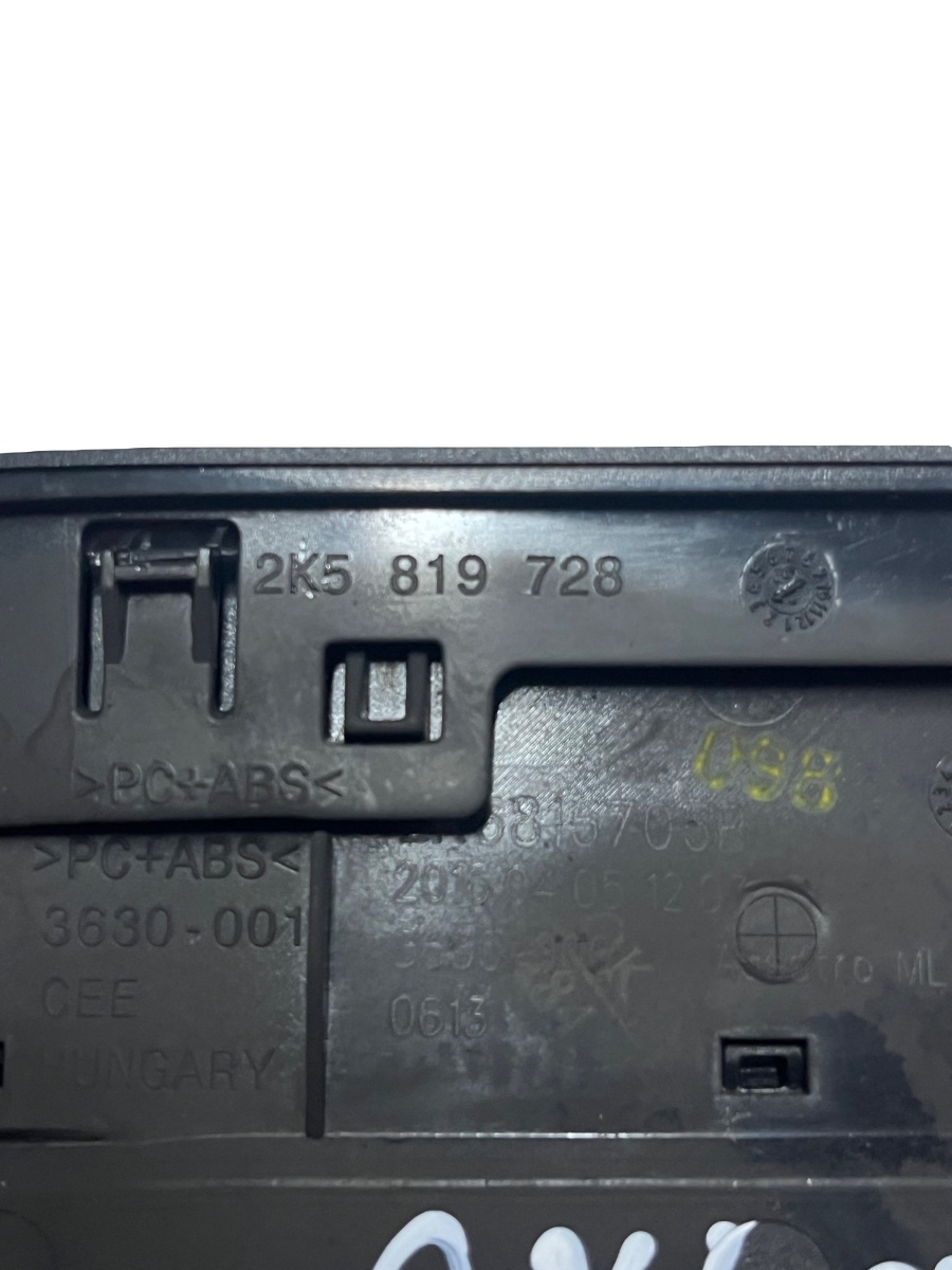 Grila de ventilatie bord centrala VOLKSWAGEN CADDY IV Box SAA, SAH 2015 - > 2K5819728 – foto 2