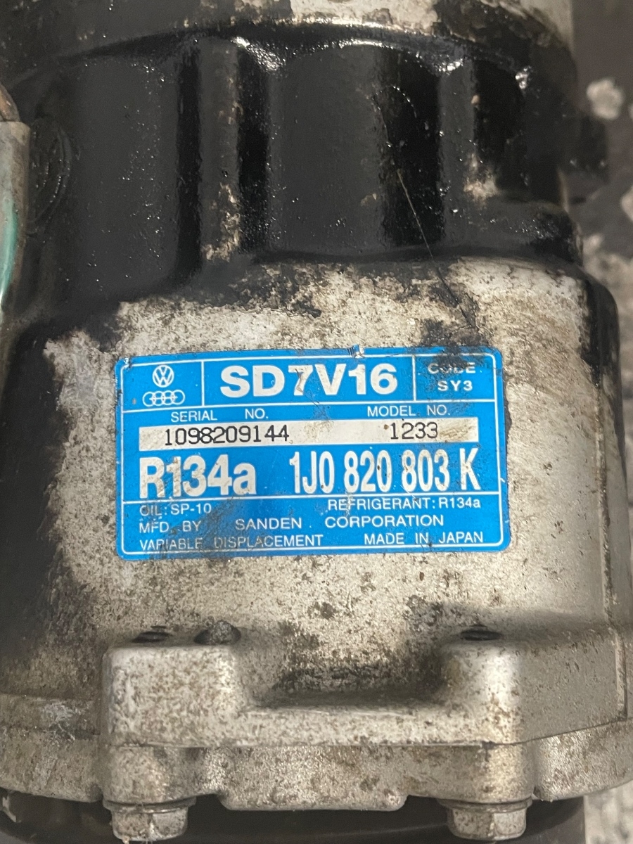 Compresor  AC VOLKSWAGEN GOLF IV 1J1 1997 - 2007 1.9 TDI ATD, AXR 1J0820803K – foto 3
