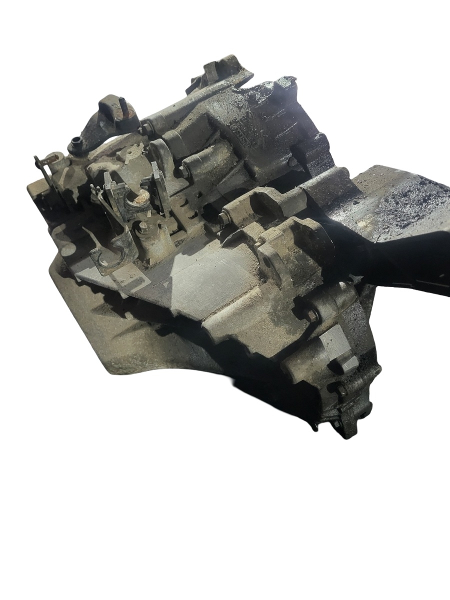 Cutie de viteze manuala 5 trepte VOLVO S60 I 384 2000 - 2010 2.3 T5 B 5234 T3 – foto 3