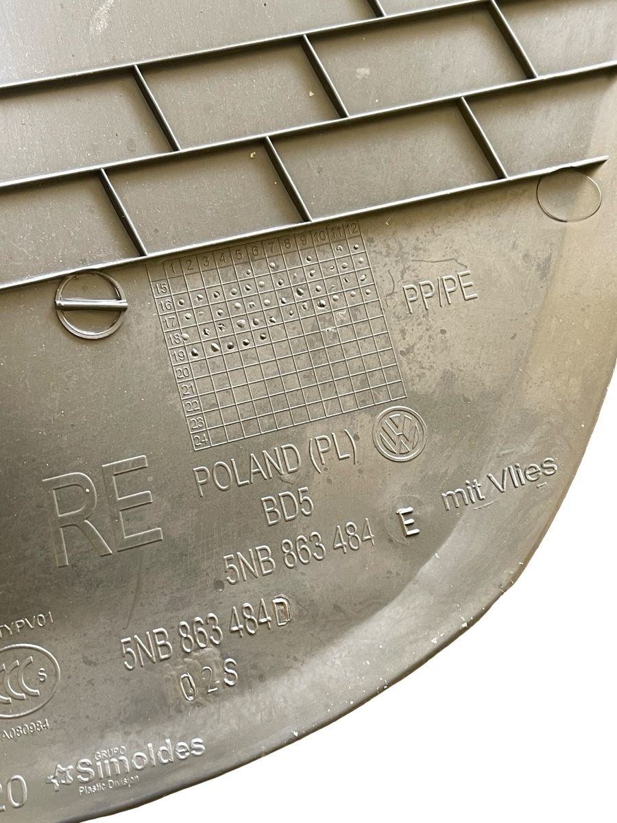 Ornament prag dreapta fata VOLKSWAGEN Tiguan II Facelift [ 2020 - 2024 ] 5NB863484D – foto 2