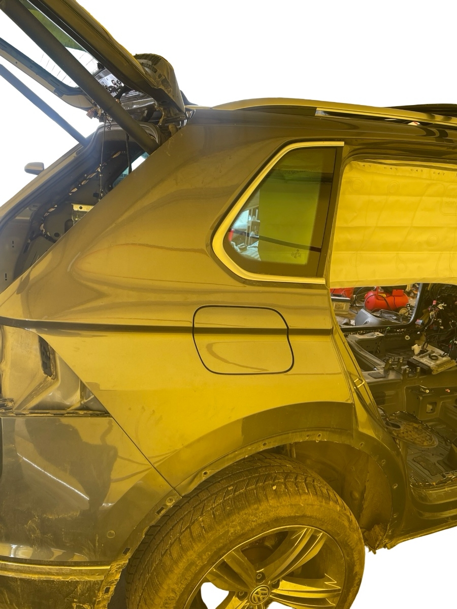 Aripa dreapta spate VOLKSWAGEN Tiguan II Facelift [ 2020 - 2024 ]