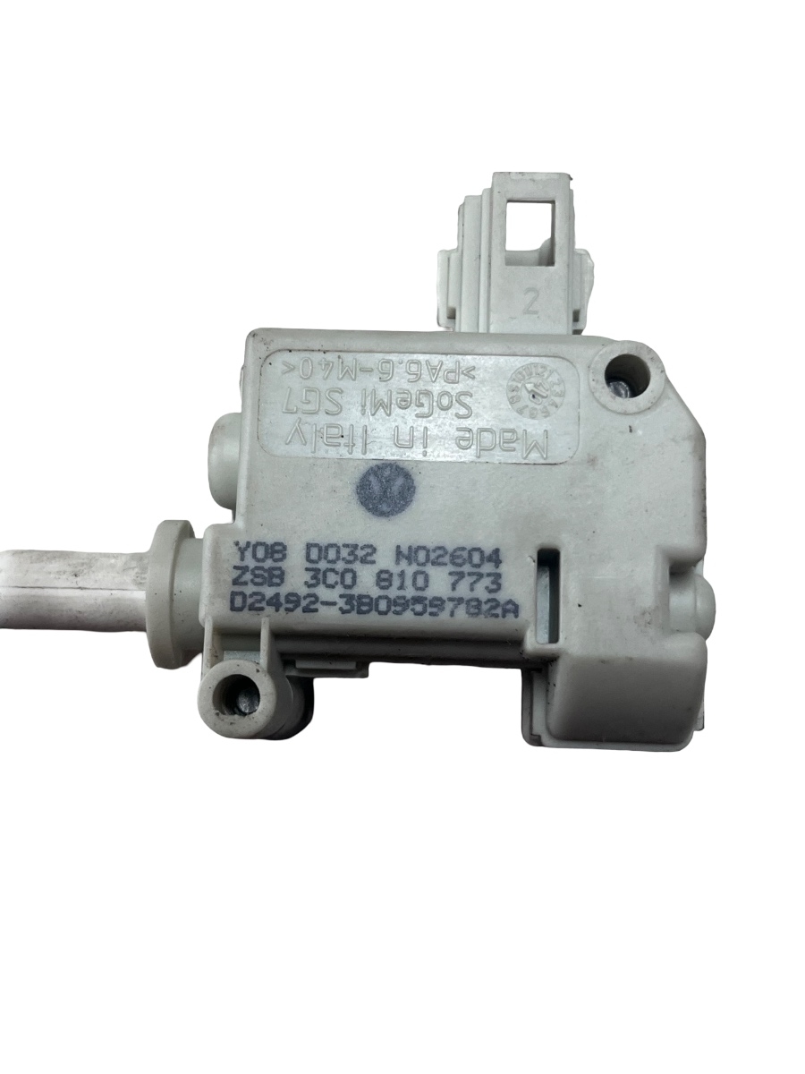 Motoras usita rezervor combustibil VOLKSWAGEN PASSAT 3C2 2005 - 2010 3C0810773