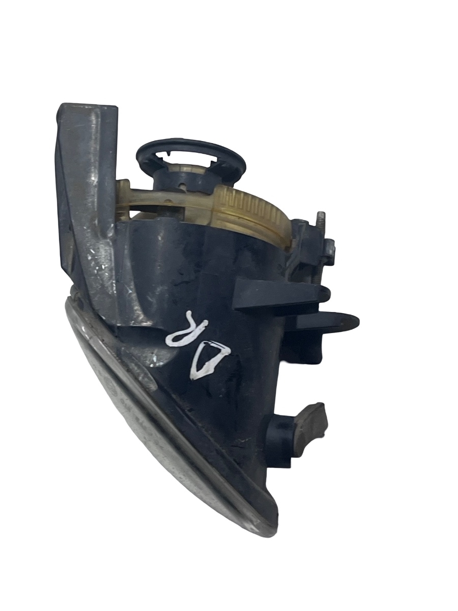 Proiector ceata dreapta fata VOLKSWAGEN PASSAT 3C2 2005 - 2010 – foto 2