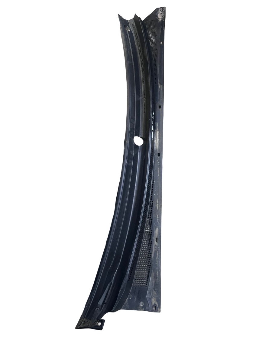 Grila/Ornament parbriz MAZDA BT-50 Pickup CD, UN 2006 - 2015 UR7950790