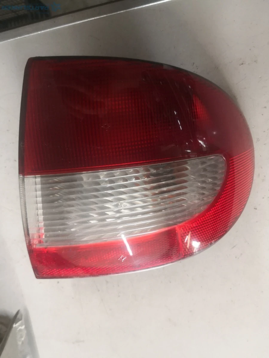 Lampa spate / stop dreapta spate RENAULT MEGANE I (BA0/1_) [ 1995 - 2004 ] OEM 7700428059