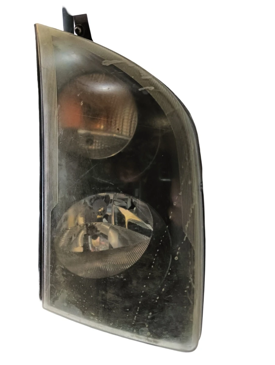 Far dreapta fata VOLKSWAGEN CRAFTER 30-50 Box 2E_ 2006 - 2016
